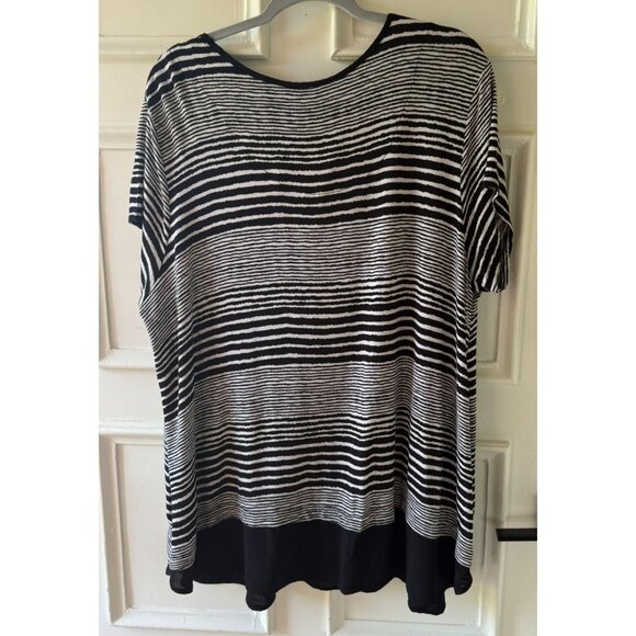 Anne Klein Striped Top Womens 2X Black White Short Sleeve Scoop Neck Blouse - Picture 2 of 8